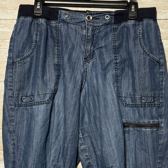 Lane Bryant Capri Jeans Size 14 High-Rise Blue Stretch Denim 18" Inseam - Picture 2 of 15